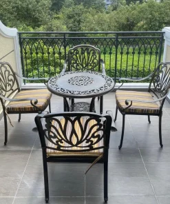 Bộ Bàn Ghế Ngoài Trời Nhôm Đúc D80