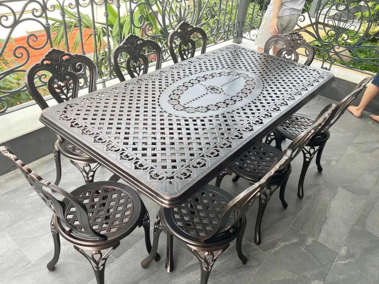 Bộ Bàn Ghế Sân Vườn Nhôm Đúc D175-8G